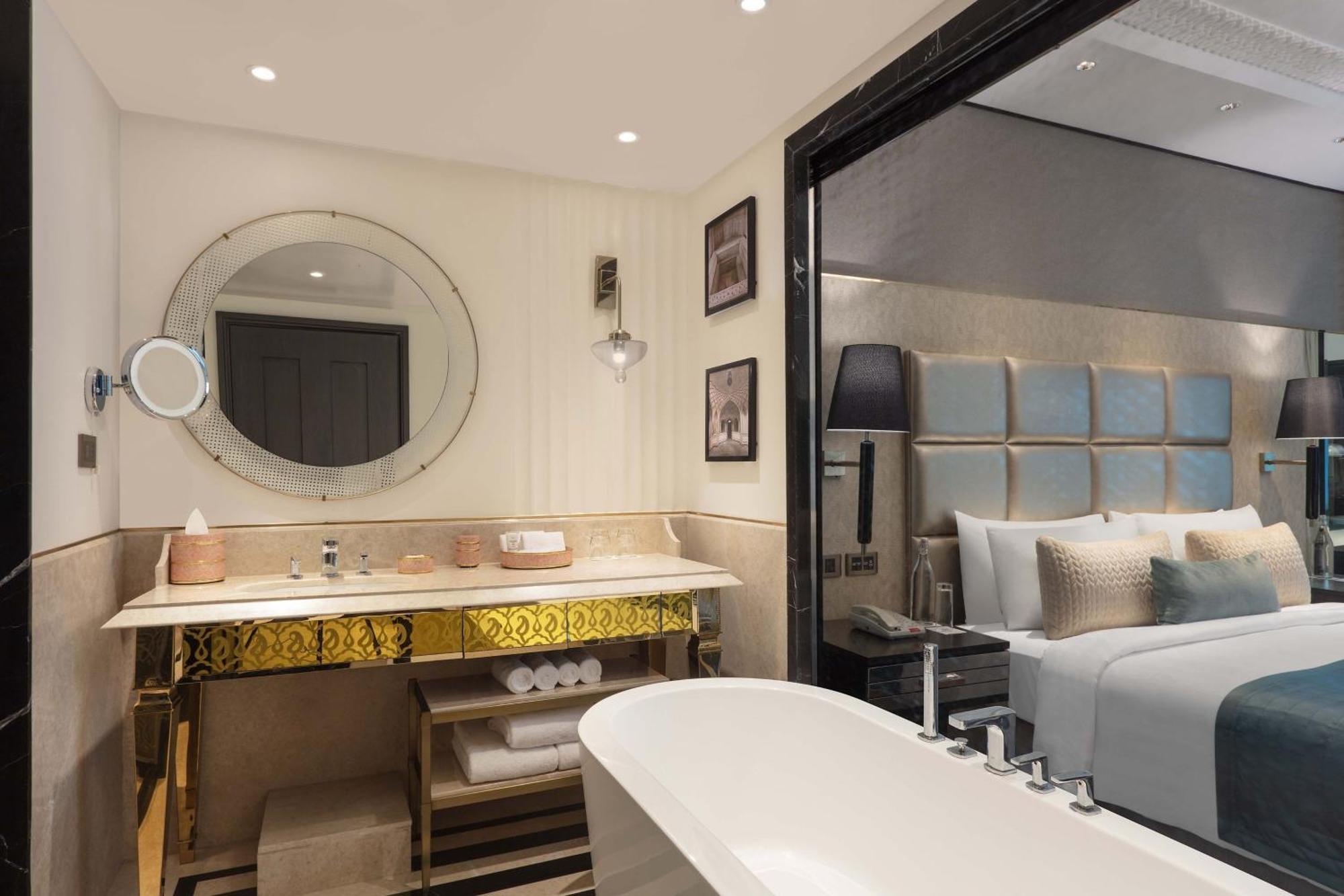 Itc Narmada, A Luxury Collection Hotel, อาเมดาบัด ภายนอก รูปภาพ